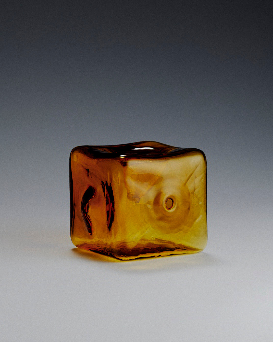 [P-010] Cube Pipe