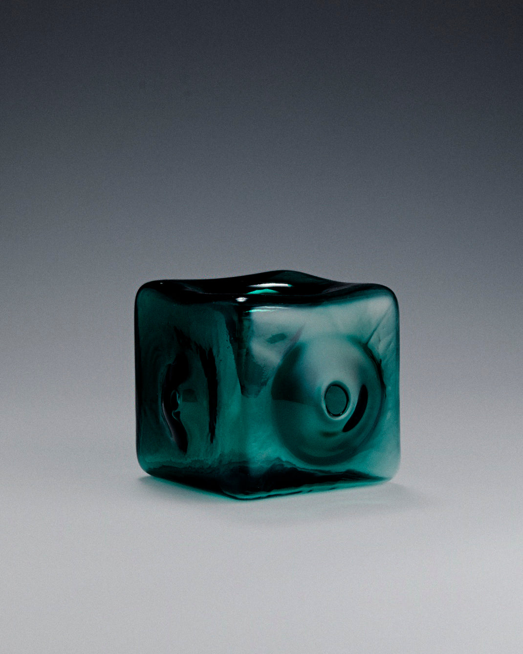 [P-010] Cube Pipe